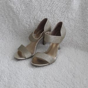 Sparkly gold heels